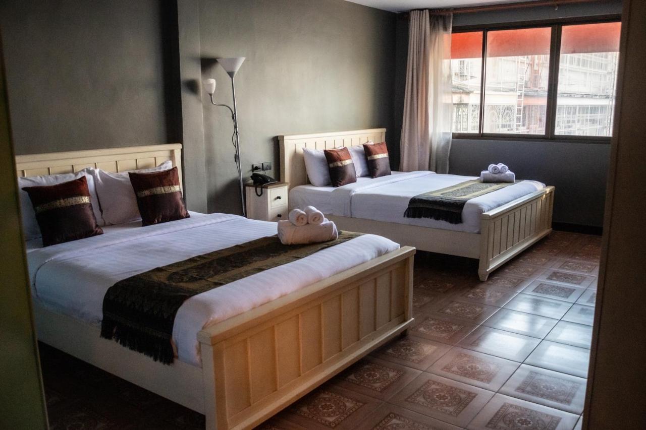 Anandpura Riverside Hotel Бангкок Экстерьер фото