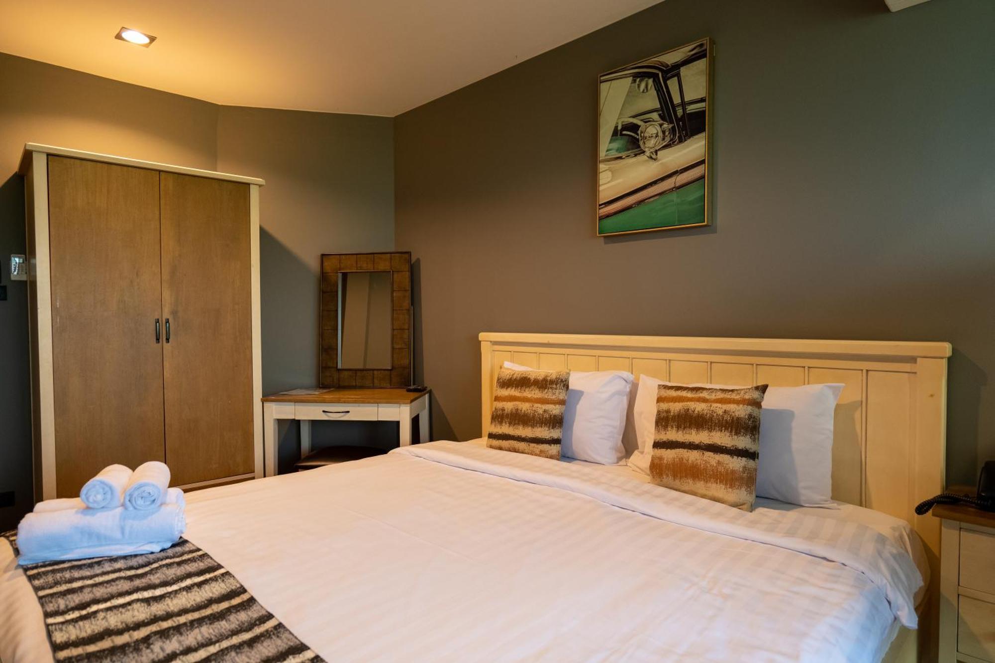 Anandpura Riverside Hotel Бангкок Экстерьер фото