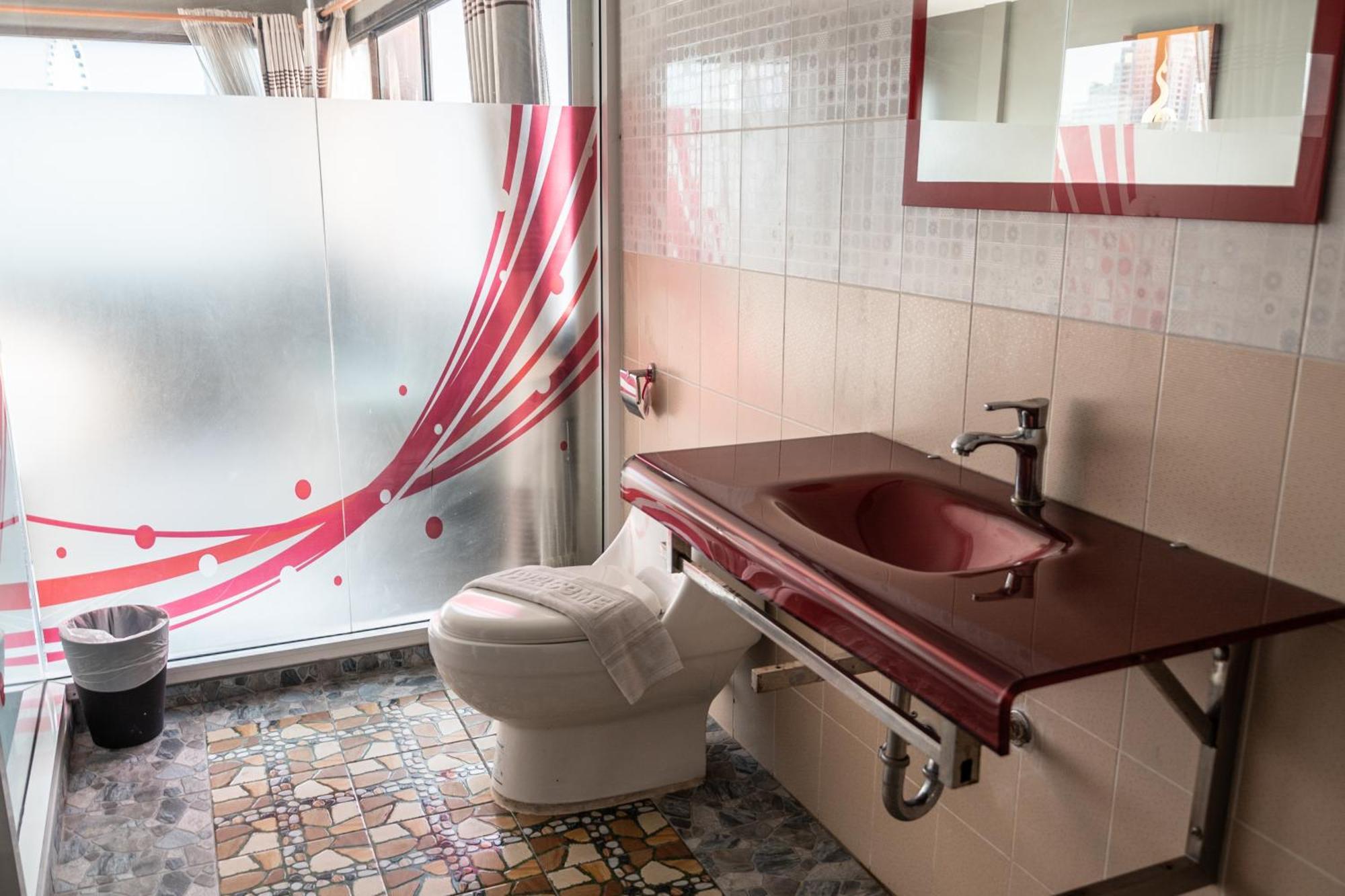 Anandpura Riverside Hotel Бангкок Номер фото